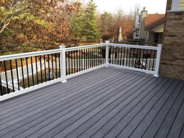 St. Louis Deck Company | Custom Decks | Easter Fence & Deck