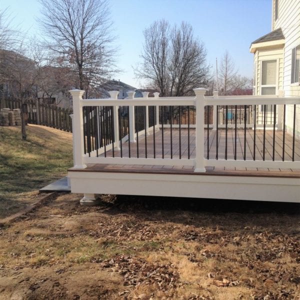 St. Louis Deck Company | Custom Decks | Easter Fence & Deck